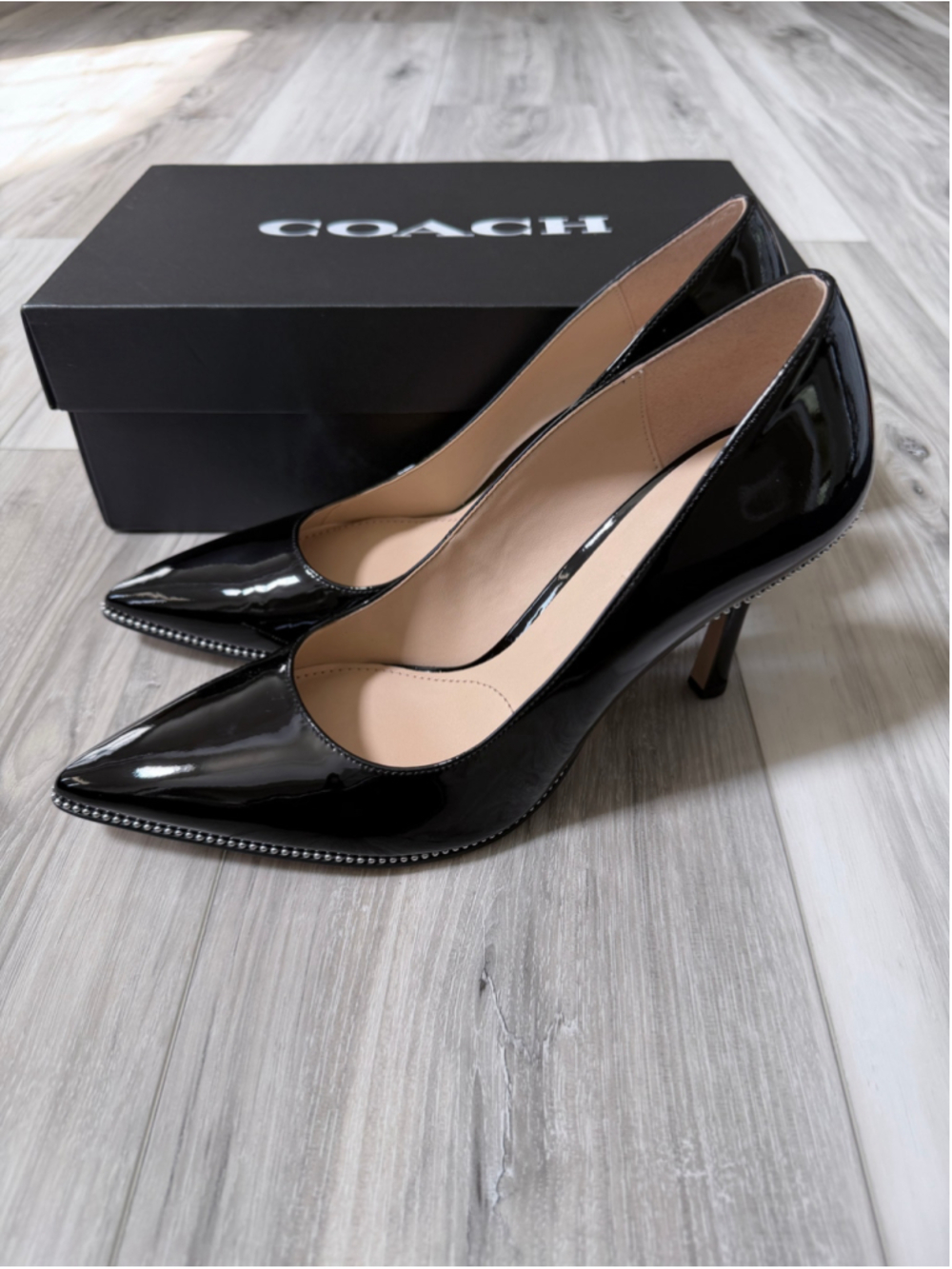 Coach Samantha Patent Leather Pumps Black Pointed Toe Studded Heels 9.5B NIB